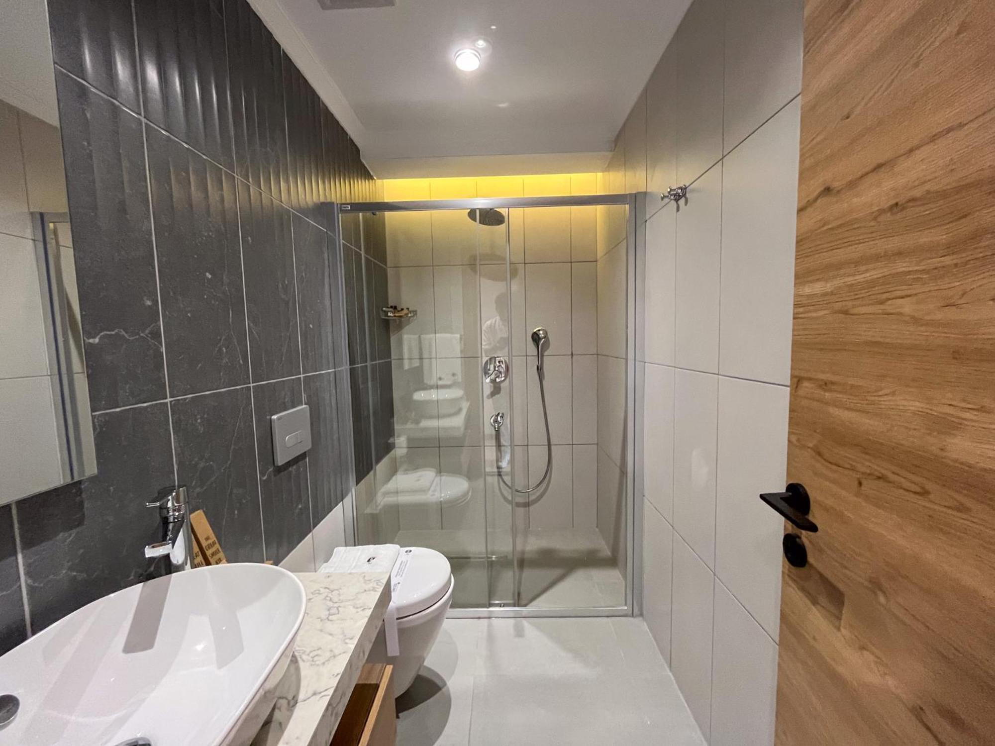 Ladur Resort Otel Τραμπζόν Εξωτερικό φωτογραφία